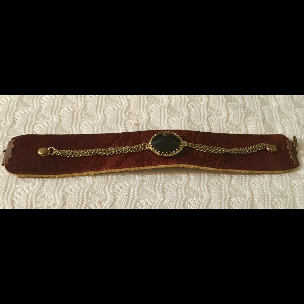 Leather bracelet